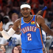 连续四年，无缘总冠军，罪魁祸首有望离队，湖人却打起退堂鼓